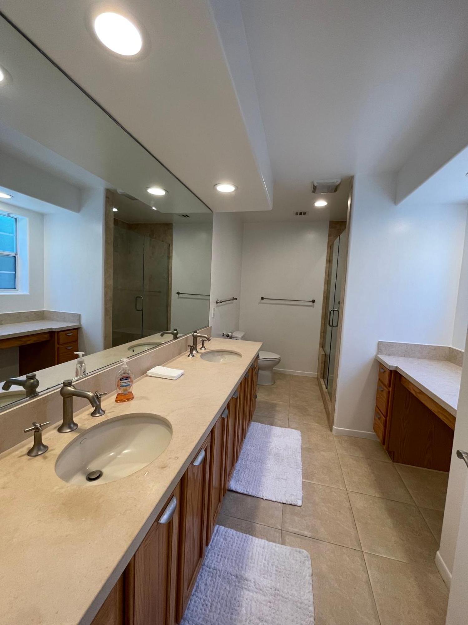 Charming Bright Traditional In Sherman Oaks Habitación en casa particular *