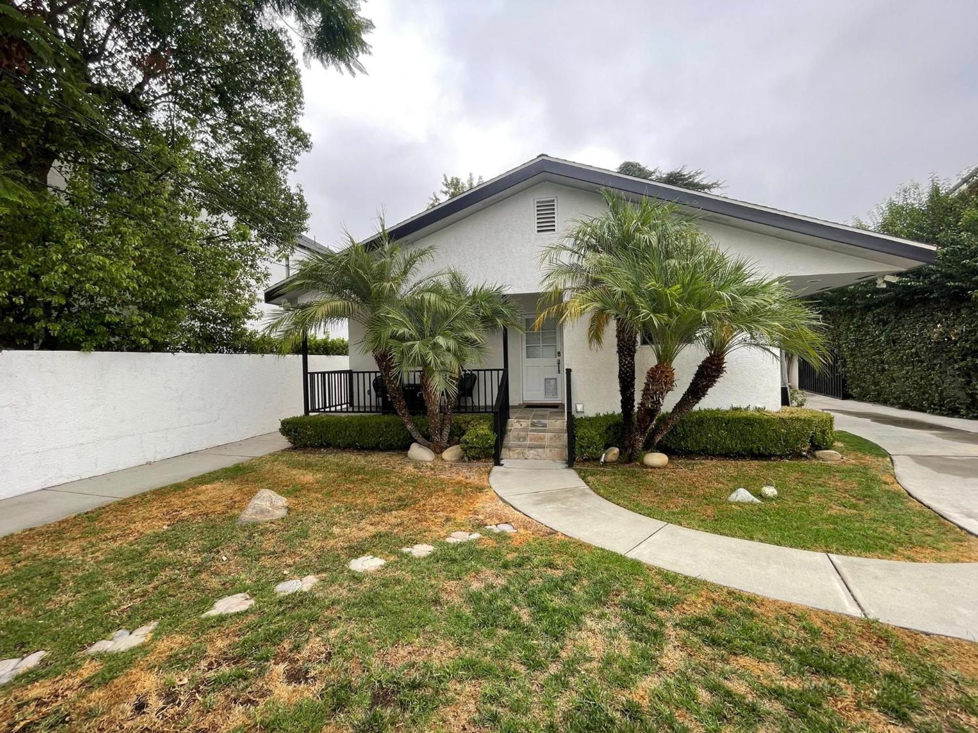 Charming Bright Traditional In Sherman Oaks Habitación en casa particular *