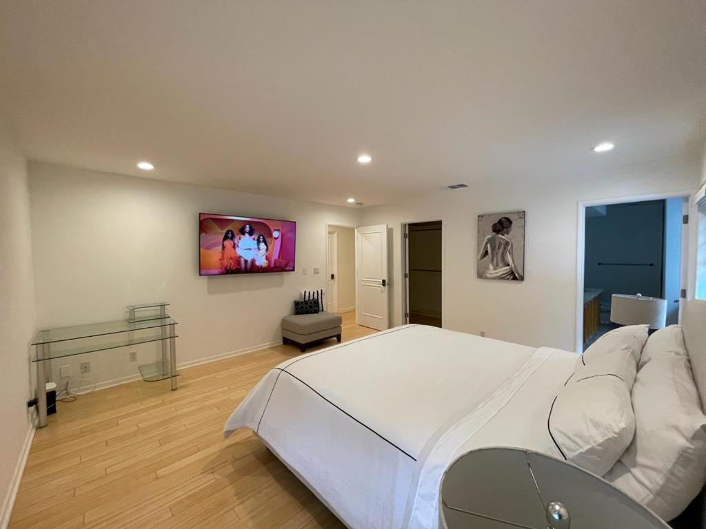 Habitación en casa particular Charming Bright Traditional In Sherman Oaks