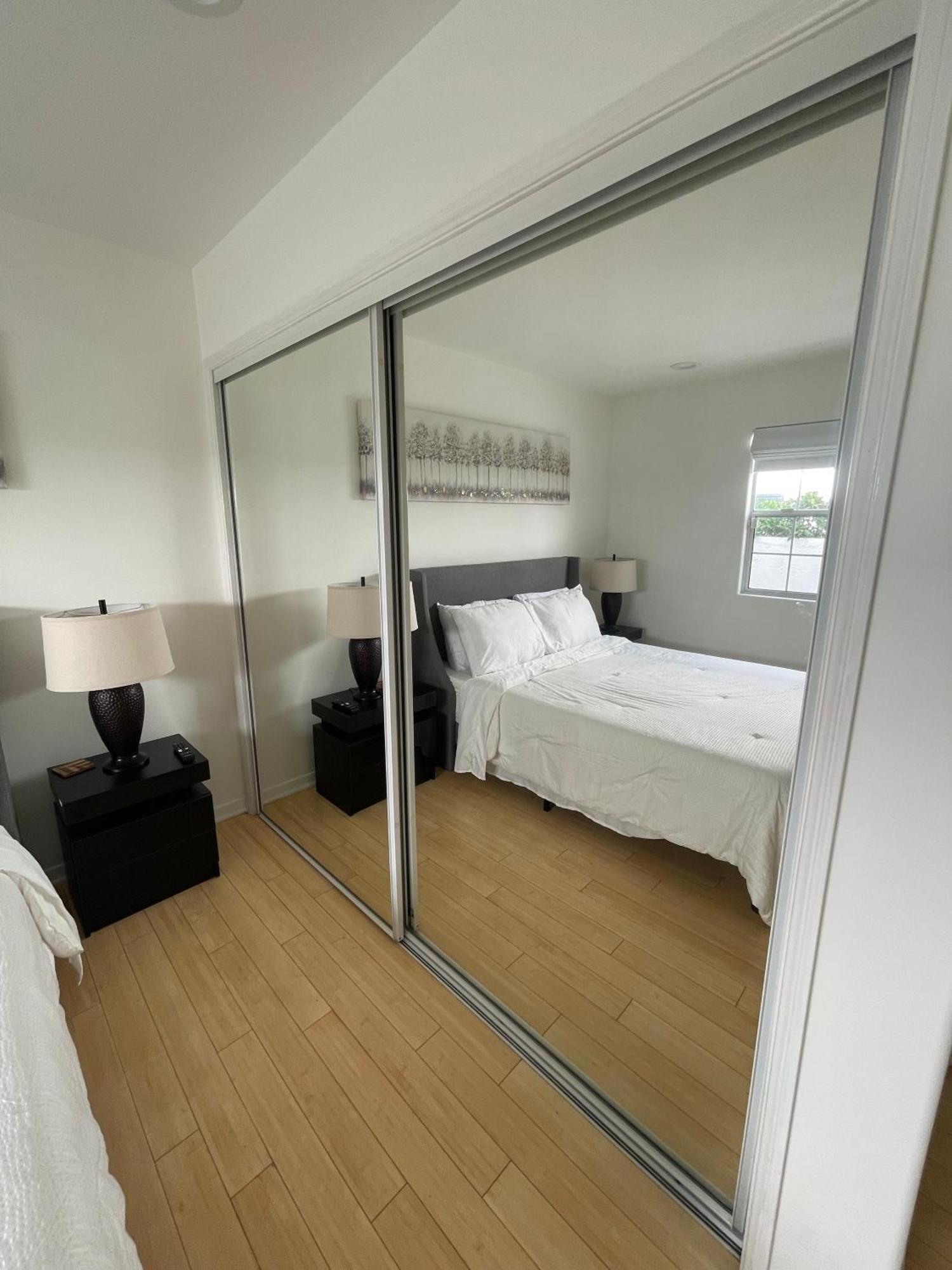 Habitación en casa particular Charming Bright Traditional In Sherman Oaks *